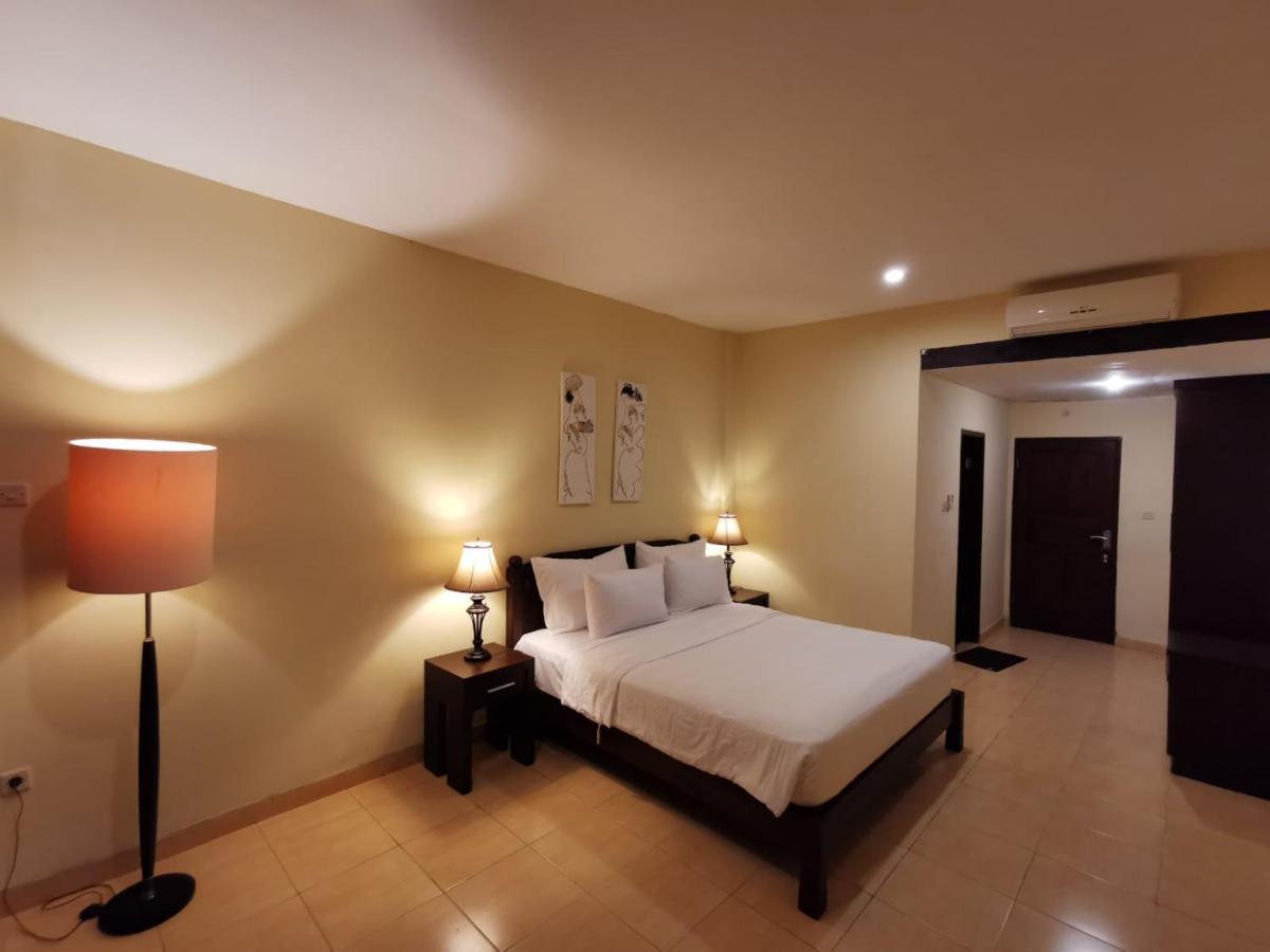 Dalia Budget Hotel Сенгиги Екстериор снимка