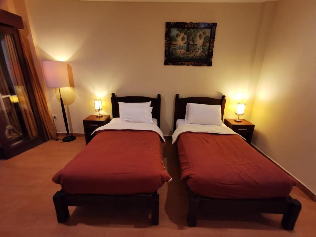 Dalia Budget Hotel Сенгиги Екстериор снимка